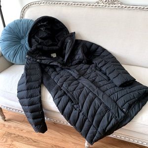 Duluth Trading Co. Women’s Down Coat (Black)